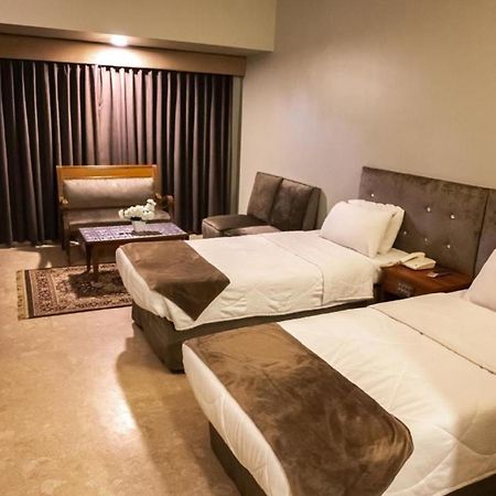Faran Hotel カラチ エクステリア 写真
