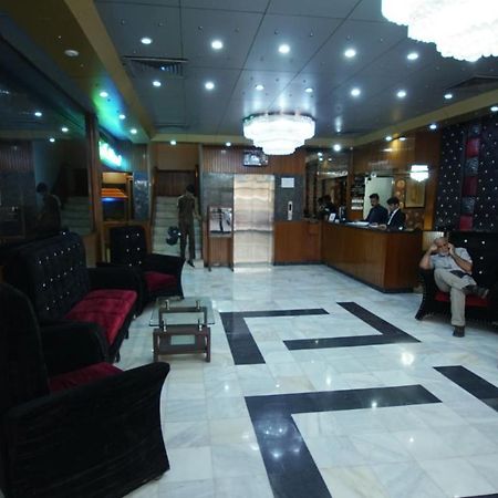 Faran Hotel カラチ エクステリア 写真