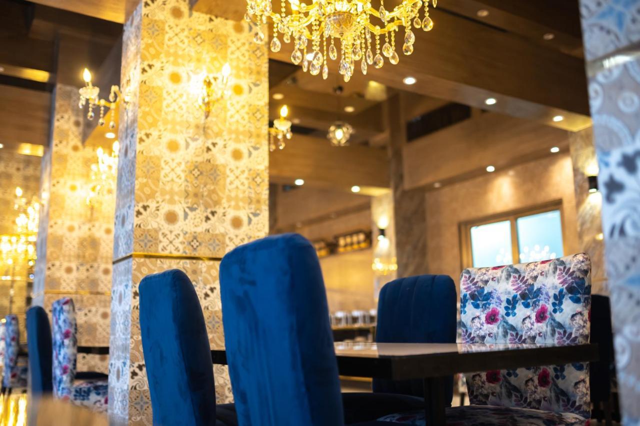 Faran Hotel カラチ エクステリア 写真