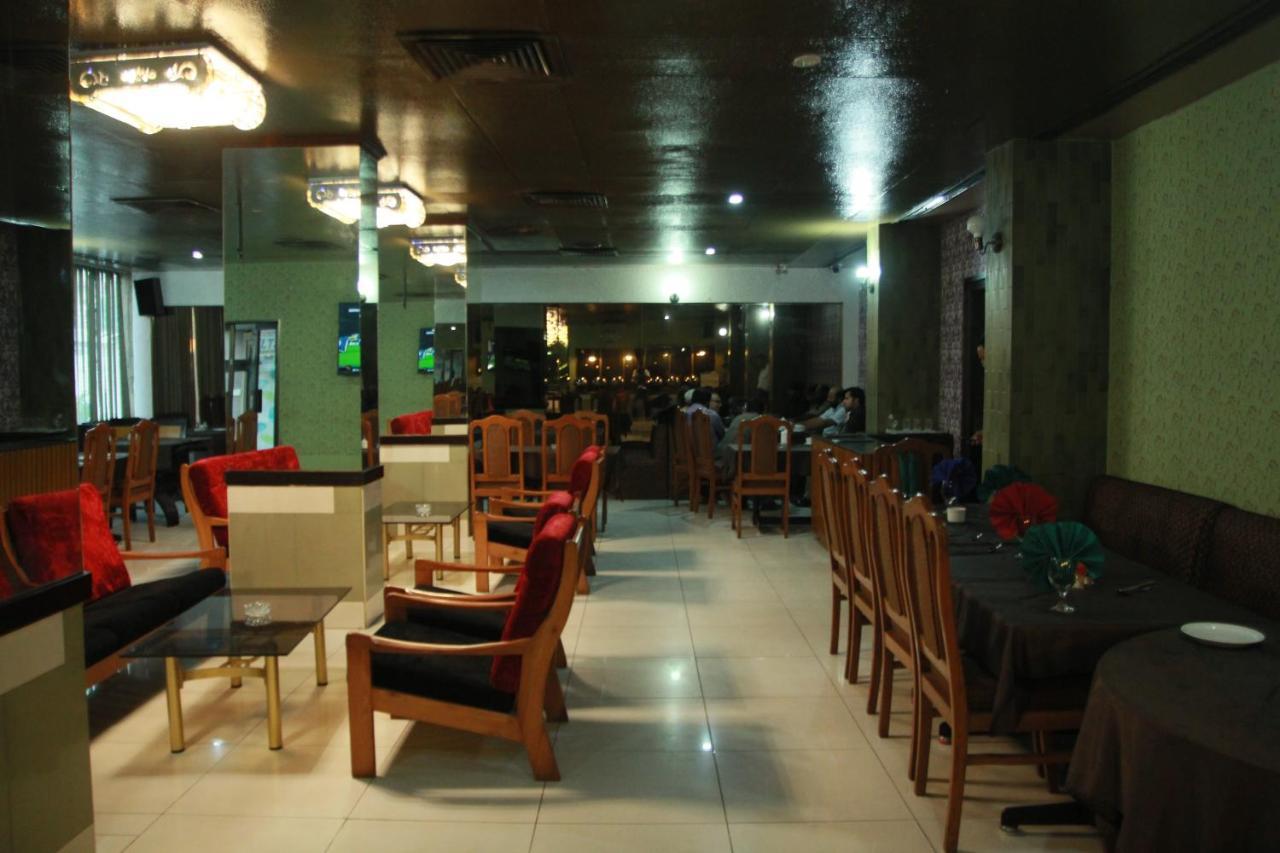 Faran Hotel カラチ エクステリア 写真