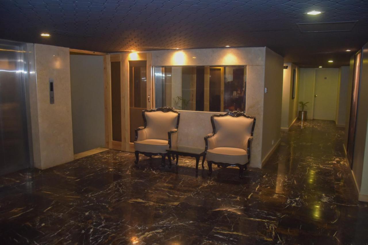 Faran Hotel カラチ エクステリア 写真